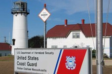 Off Duty Cape Cod Coast Gaurdsman Rescues Six Boaters In New York