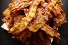 Why Are We Just Finding Out That Thursday Is Free Bacon Night At The Bog Pub?
